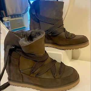 UGG wedge/lace boots
